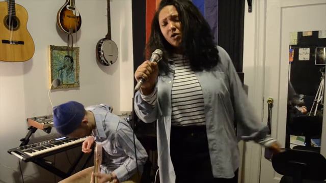 Tristan Carter-Jones - BUSY PUTS Live - Tiny Desk Contest смотреть онлайн