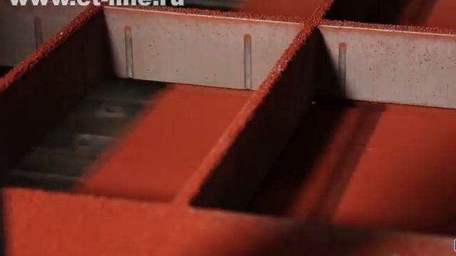 Высокопроизводительная автоматическая линия вибропрессования тротуарной плитки. Вибропресс Т2000. смотреть онлайн