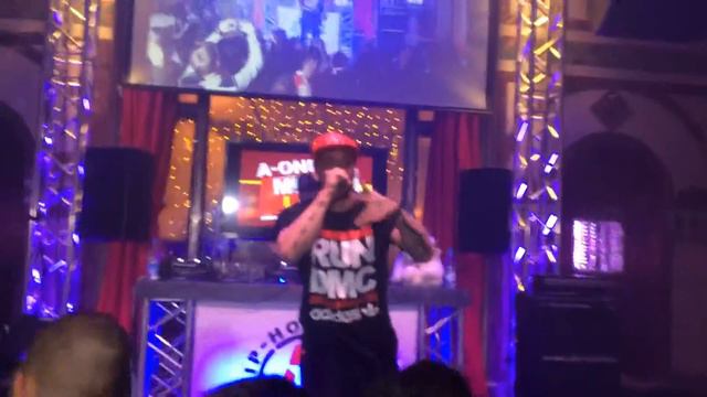 ST - Рэп не штампуется [Live] смотреть онлайн