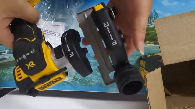 DEWALT DCS438 угловая шлифовальная машина https://alli.pub/6n9yvh смотреть онлайн