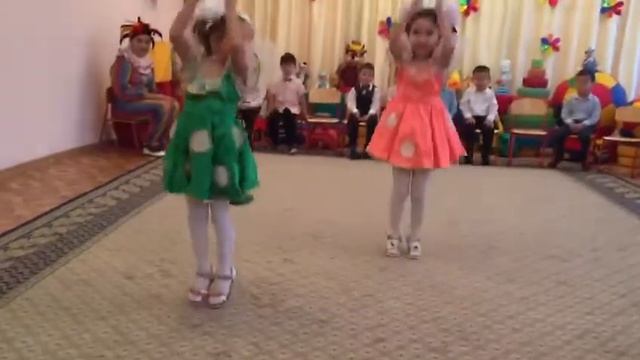 Танец кукол Курумбаева Акерке смотреть онлайн