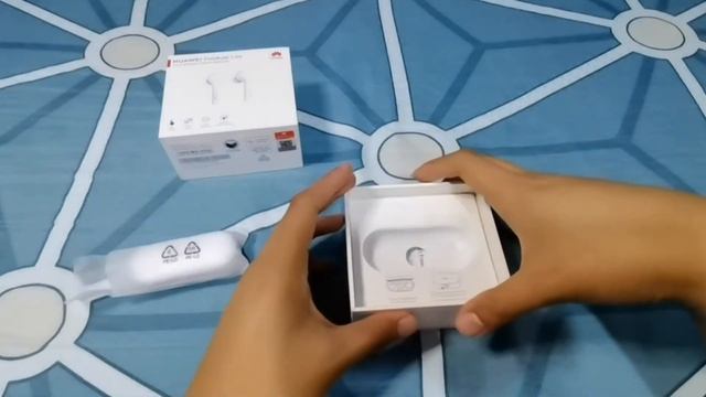 Huawei Free Buds lite Unboxing and Quick Review смотреть онлайн