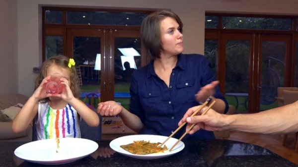 Bad Bar ОТРАТИТЕЛЬНАЯ еда Капуста в моче Варим огромную улитку Водка Сакэ от Кат