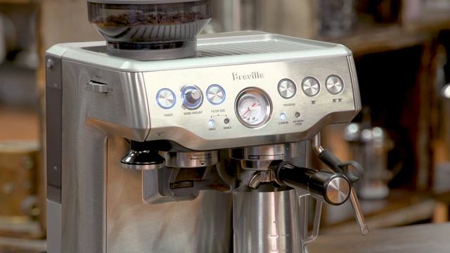 How to clean a Breville Barista Express when the Clean Me light comes on смотреть онлайн