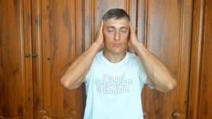 Как научиться шевелить ушами?