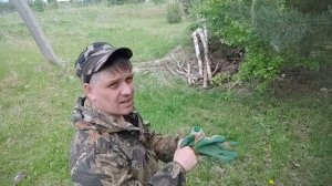 лес с металом странное место. рекомендую посмотреть