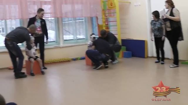 День пап в 24 садике 11 группа "ПОЧЕМУЧКИ" смотреть онлайн