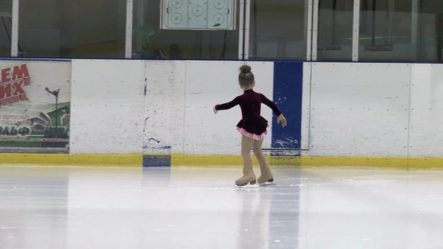 Ерыгина Юлия, фигурное катание, номинация "Дебют", 4 года. смотреть онлайн