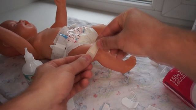 Чем лечить ссадины на улице ребёнку. Чем промыть, обеззаразить и заклеить. смотреть онлайн