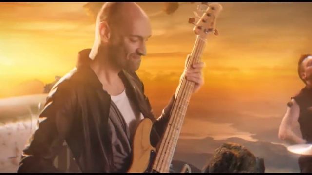 WITHIN TEMPTATION And We Run смотреть онлайн