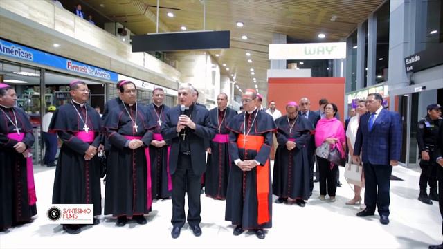 El Salvador recibe al nuevo Nuncio Santo Rocco Gangemi смотреть онлайн