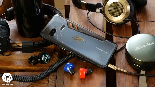 Обзор ASUS Rog Phone: самый крутой смартфон 2018! Главные козыри и недостатки ASUS Rog Phone смотреть онлайн