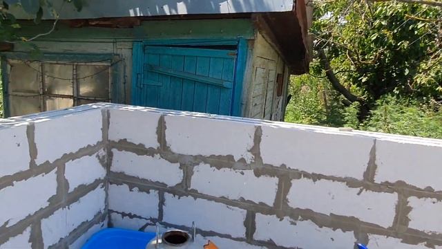 Кладка и армирование газоблока. Первая ночь в новом доме. смотреть онлайн
