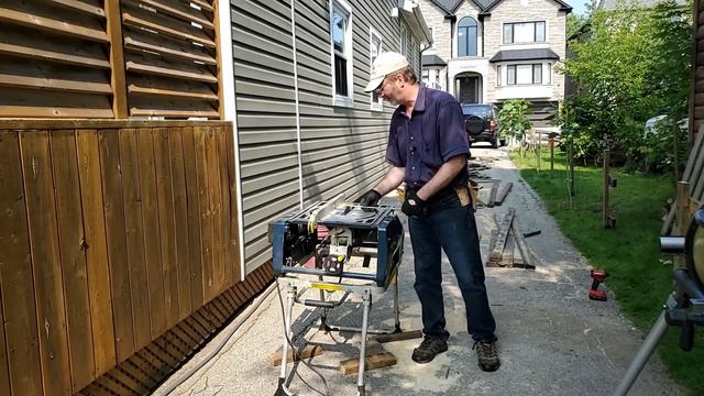 Pressure treated wood fence built for under $200, over 70 feet long. смотреть онлайн