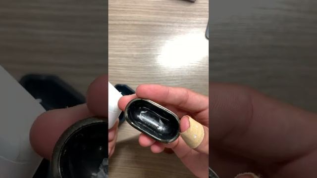 Чехол UAG AirPods смотреть онлайн