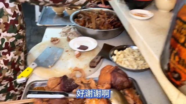 湖北早酒中心镇，几百家早酒馆，人均20元喝早酒！#家乡的味道 #早酒 #湖北美食 #早酒文化 #地方特色美食 смотреть онлайн
