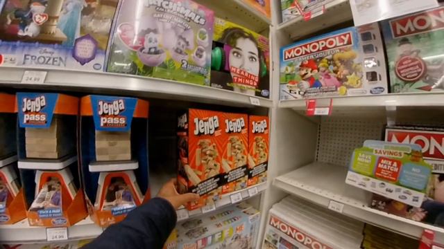 Buying Toys in Canada смотреть онлайн
