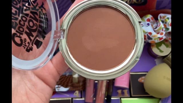 ОБЗОР АДВЕНТ-КАЛЕНДАРЯ «ВИЛЛИ ВОНКА» от Makeup Revolution смотреть онлайн