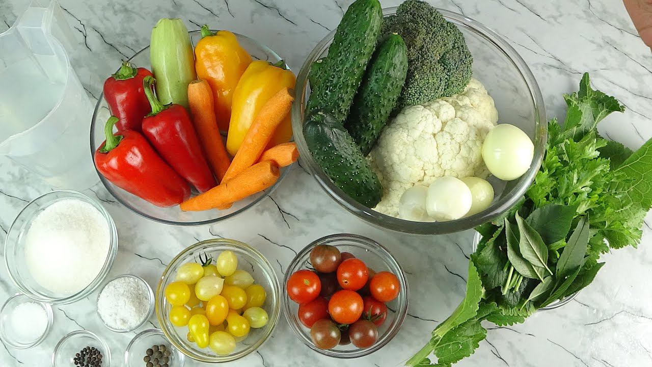 Овощное Ассорти в Пражском Маринаде на зиму смотреть онлайн