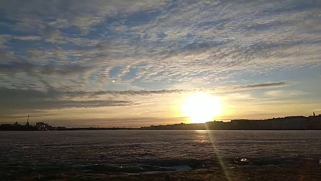 7:00 разгон облаков, установление хорошей погоды смотреть онлайн