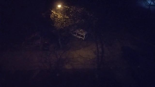 ЗАПОРОЖЬЕ БАБАХАЛО ОДЕССА ГОРОД ОТБИВАЕТСЯ А ОНИ ЛЕТЯТ И ЛЕТЯТ смотреть онлайн