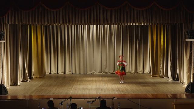 584 Хореографический ансамбль Сюрприз, Кобылина Дарья, г Нижневартовск Маленькая да удаленькая смотреть онлайн