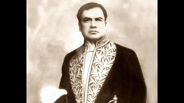 Rubén Darío - Marcha Triunfal [voz: Teófilo Martínez] смотреть онлайн