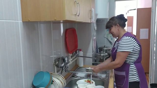Лето, солнце, садик, я Родничок одна семья! смотреть онлайн