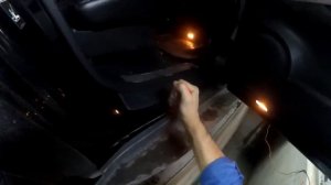 MERSEDES GL 500 - как снять подножку и накладку порога .