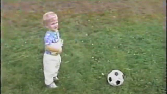 Home Movies #3 1990 1994 5 June 16 1990 Scott Soccer Game Eric and Marc play too смотреть онлайн