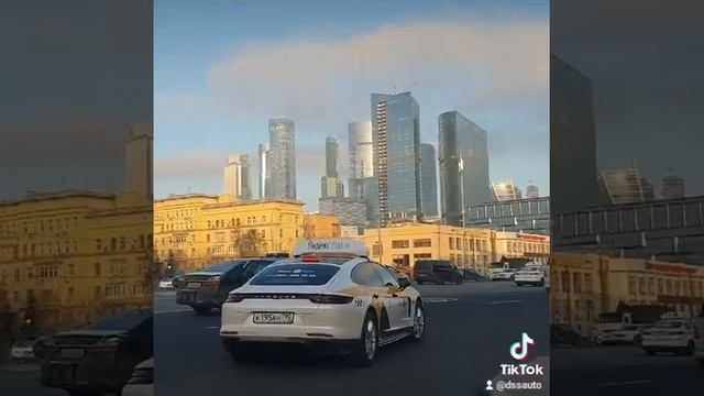 В Москве жить ,как в масле сыр кататься ??#DSSAUTO смотреть онлайн