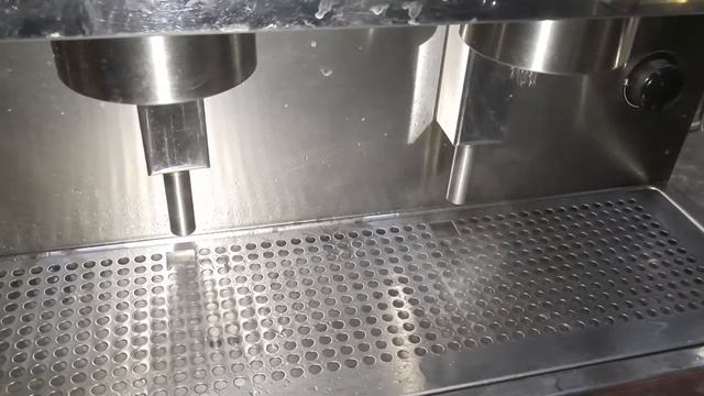 #How to #Operate #Ottima #coffee #machine #Italian #Double #Group смотреть онлайн