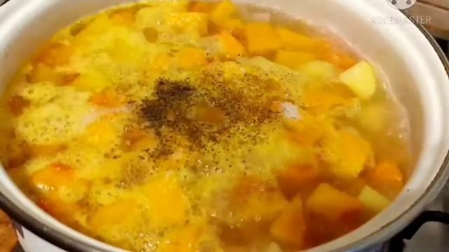 Любимый суп пюре из тыквы и с грибочками? смотреть онлайн