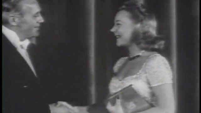 Profile on the Great Sonja Henie (NOR) - 1994 Lillehammer, Figure Skating смотреть онлайн