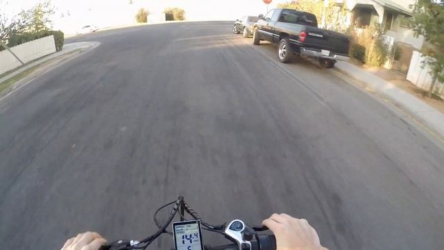 This Electric Bike is actually AWESOME (and Ships for FREE) смотреть онлайн