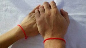 ЗАГОВОР НА ИСПОЛНЕНИЕ ЖЕЛАНИЙ НА КРАСНУЮ НИТЬ