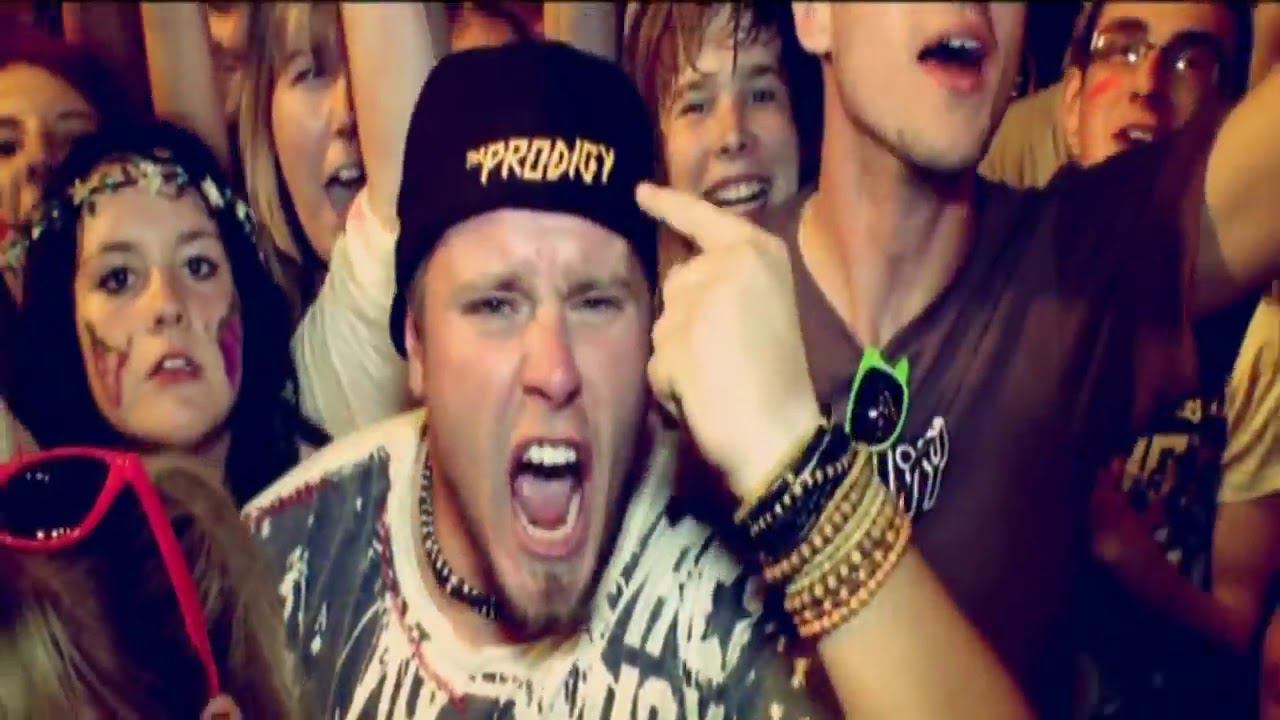 The Prodigy Milton Keynes 2010 14 Take Me To The Hospital смотреть онлайн