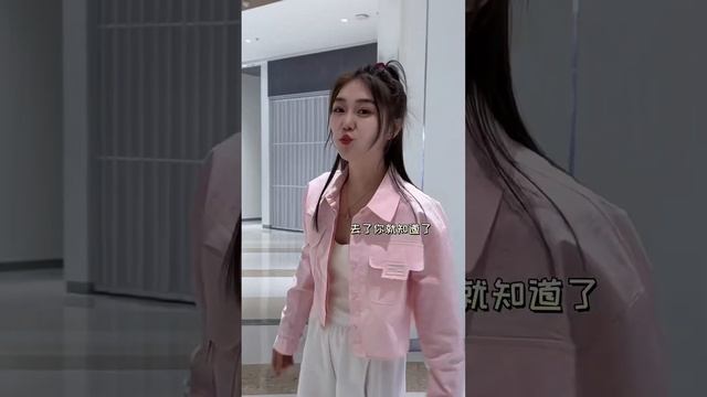 贝贝爬华山，贝贝被高度吓到了，配上雪景就是人间仙境#华山#雪景#美景【TT唐贝贝】 смотреть онлайн