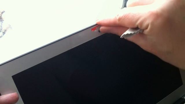 Шторка на web-камеру смотреть онлайн