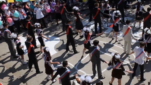 Школьный вальс выпускников 2013г. смотреть онлайн