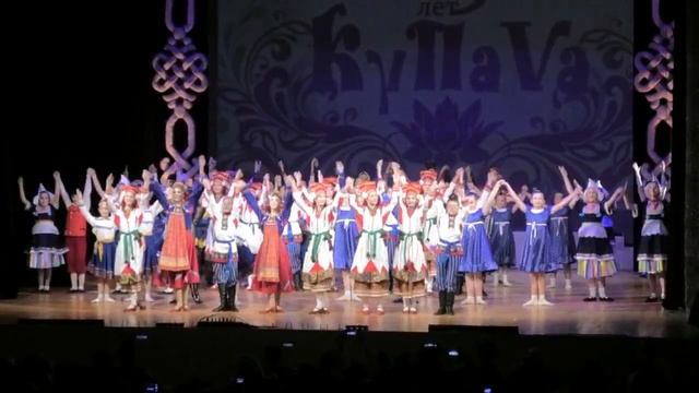 Ансамбль танца ''Купава'' г. Обнинск "Танцевальная страна" смотреть онлайн