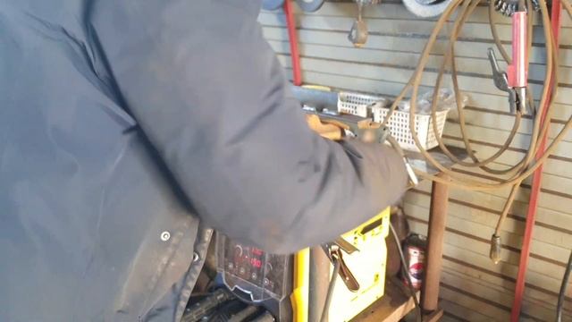 Поменял сварочный аппарат и не нарадуюсь КЕДР ALPHAMIG-200S смотреть онлайн