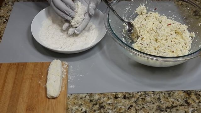 Вкусные ДОМАШНИЕ СЫРНИКИ. Если есть ТВОРОГ всегда готовлю этот ЗАВТРАК смотреть онлайн
