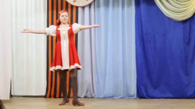 Танец Озорная девчонка. Ксения Сурикова. смотреть онлайн