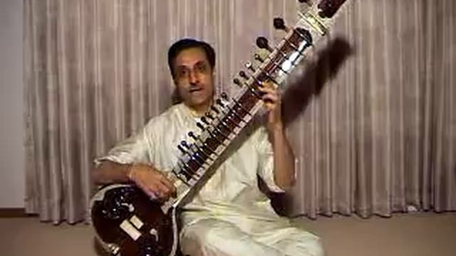 Lesson 1 -Hold Sitar and Pluck wire - How to Learn Sitar - Sharda Music (sharda.org) смотреть онлайн