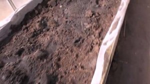 Теплица. Обогрев теплиц. Укладываем нагревательную ленту для подогрева грунта в теплице.