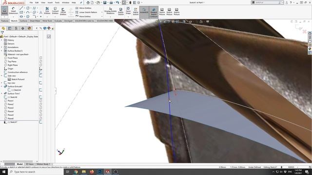 SolidWorks - Detailed surface design of a hair trimmer смотреть онлайн