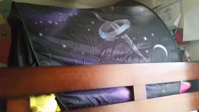 DREAM TENT Review | Outer Space Universe & Winter Wonderland | Twin Bunk Beds смотреть онлайн