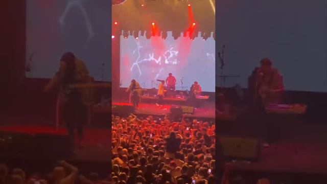 Буерак - Таксист (live 22.05.2022 Москва) смотреть онлайн