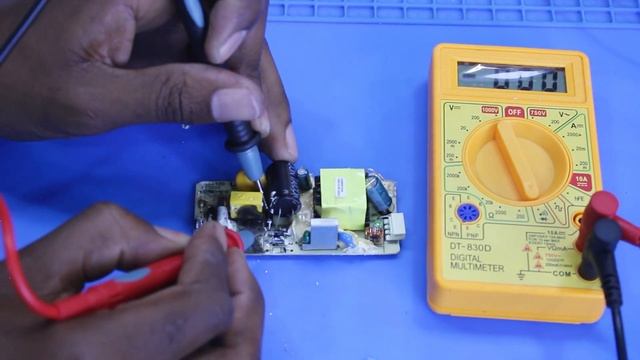 Reparando a Fonte da impressora HP смотреть онлайн